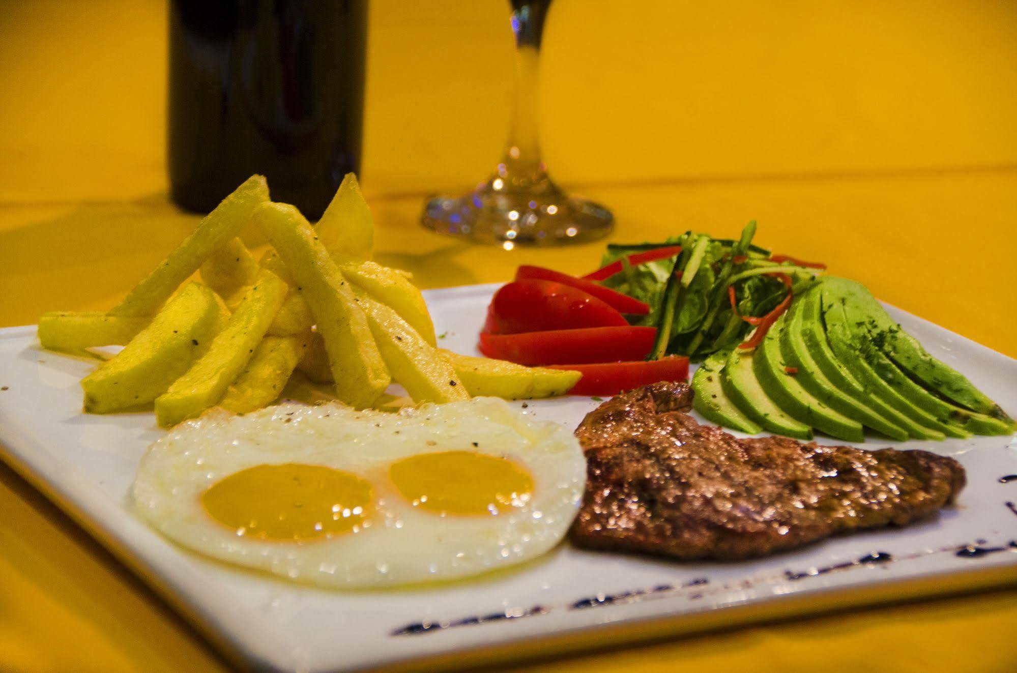 Ikala Quito Hotel Buitenkant foto